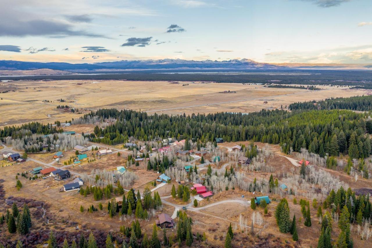 Forest Edge Home West Yellowstone Buitenkant foto